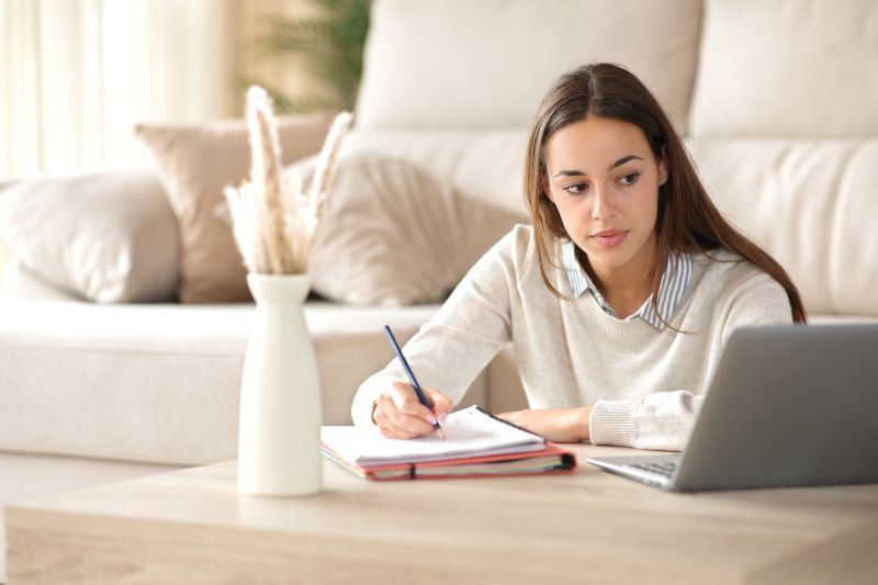 California employee taking notes on California PAGA Claims