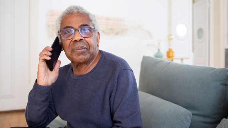 Los Angeles employee calling a Frontier Law Center employment lawyer for a free consultation