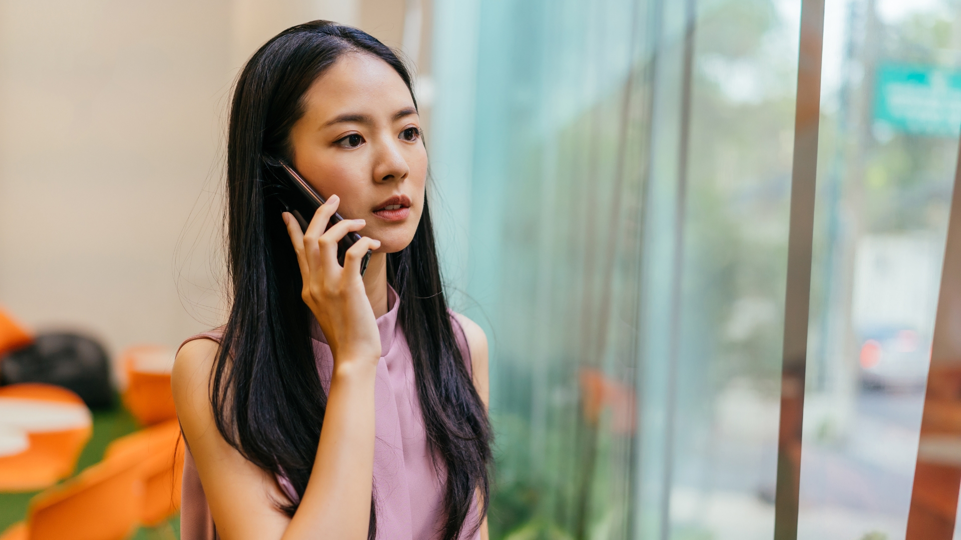 California employee calling a hostile work environment lawyer for a free case evaluation